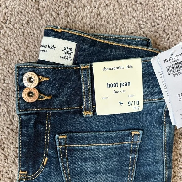 NWT Abercrombie Kids Low Rise Boot Jeans - Picture 2 of 5
